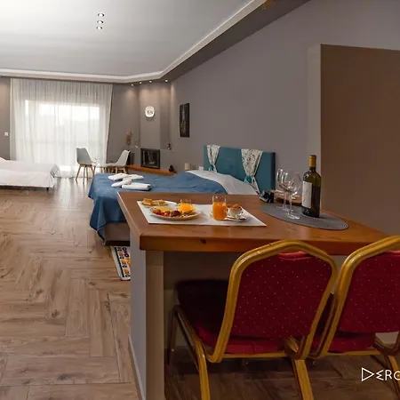 Atrium Vinea Brintziki Winery Apartment